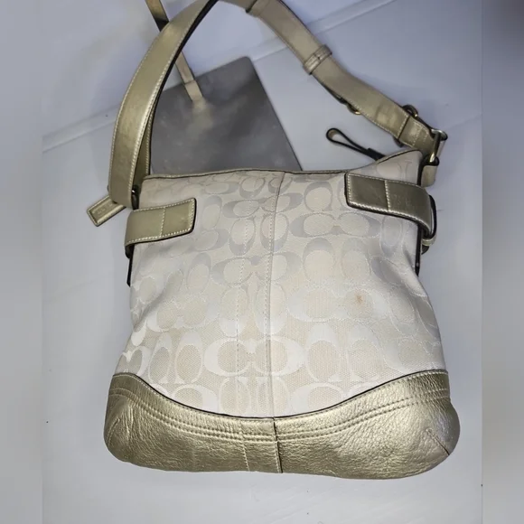 Vintge COACH Shoulder Bag Signature 2WAY Canvas And Leather With Metallic Gold . - Picture 3 of 8